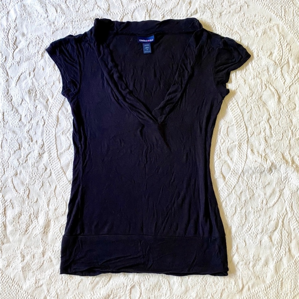 Vintage Y2K Limited Too V-Neck Black Top